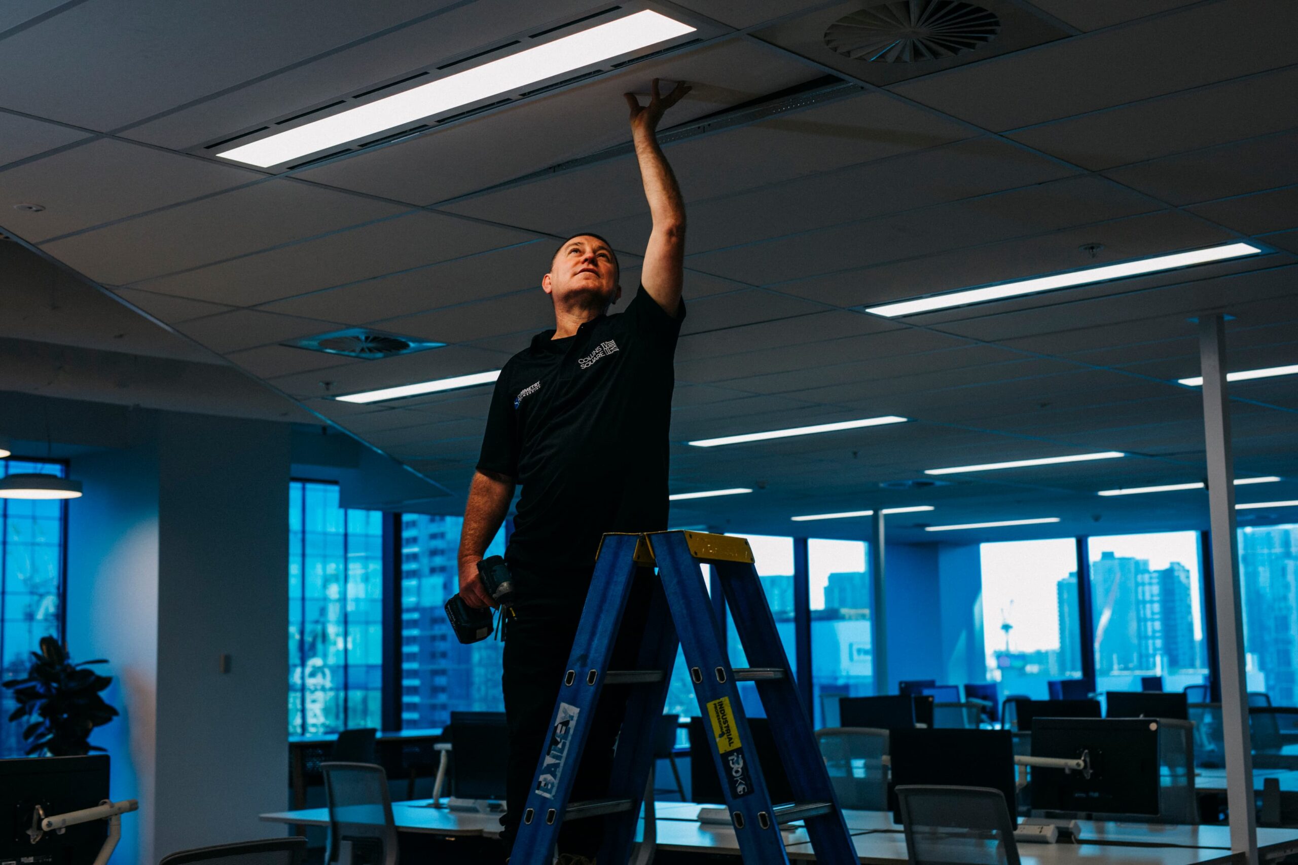 SYMMETRYCOMMERCIAL_COLLINSSQUARE-7591 - c