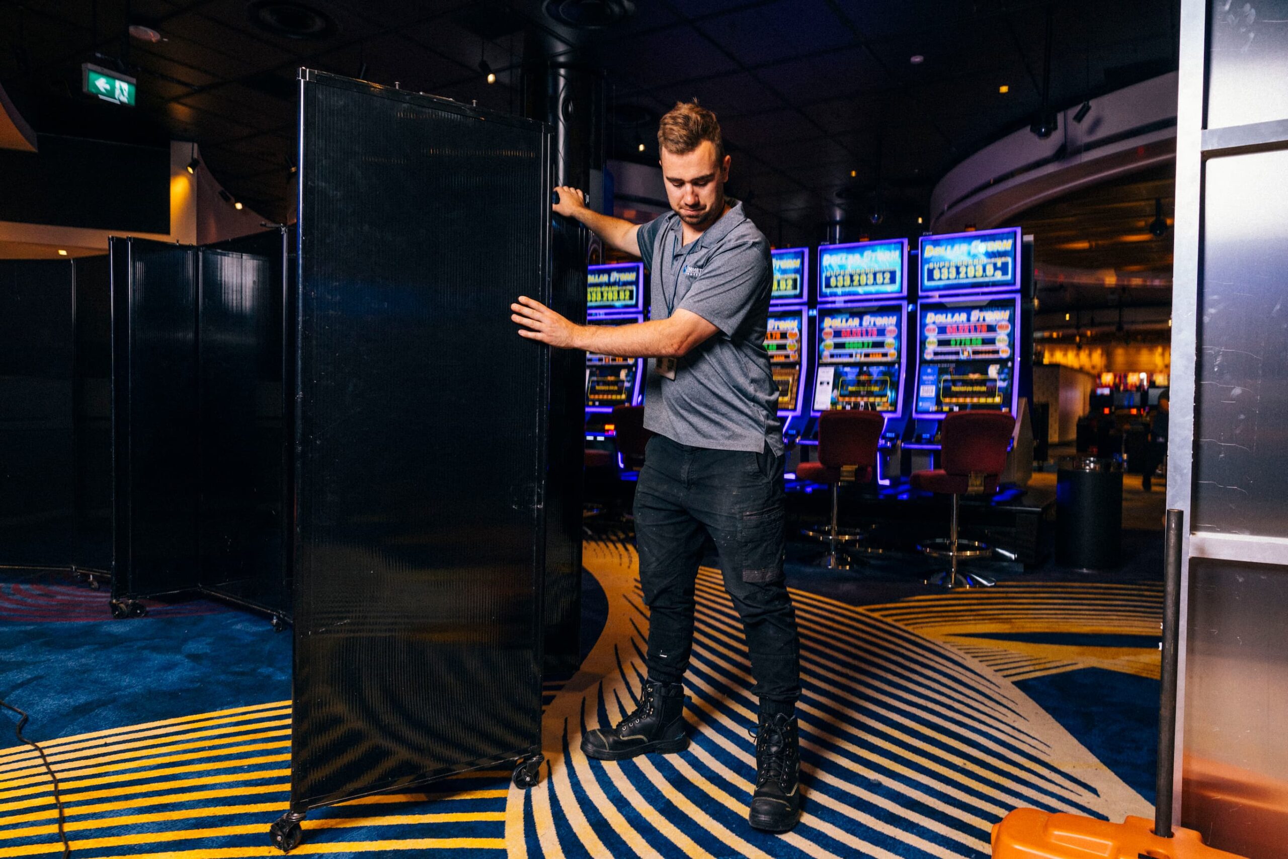 SYMMETRYCOMMERCIAL_CROWN_NOV2024A-0069 - c